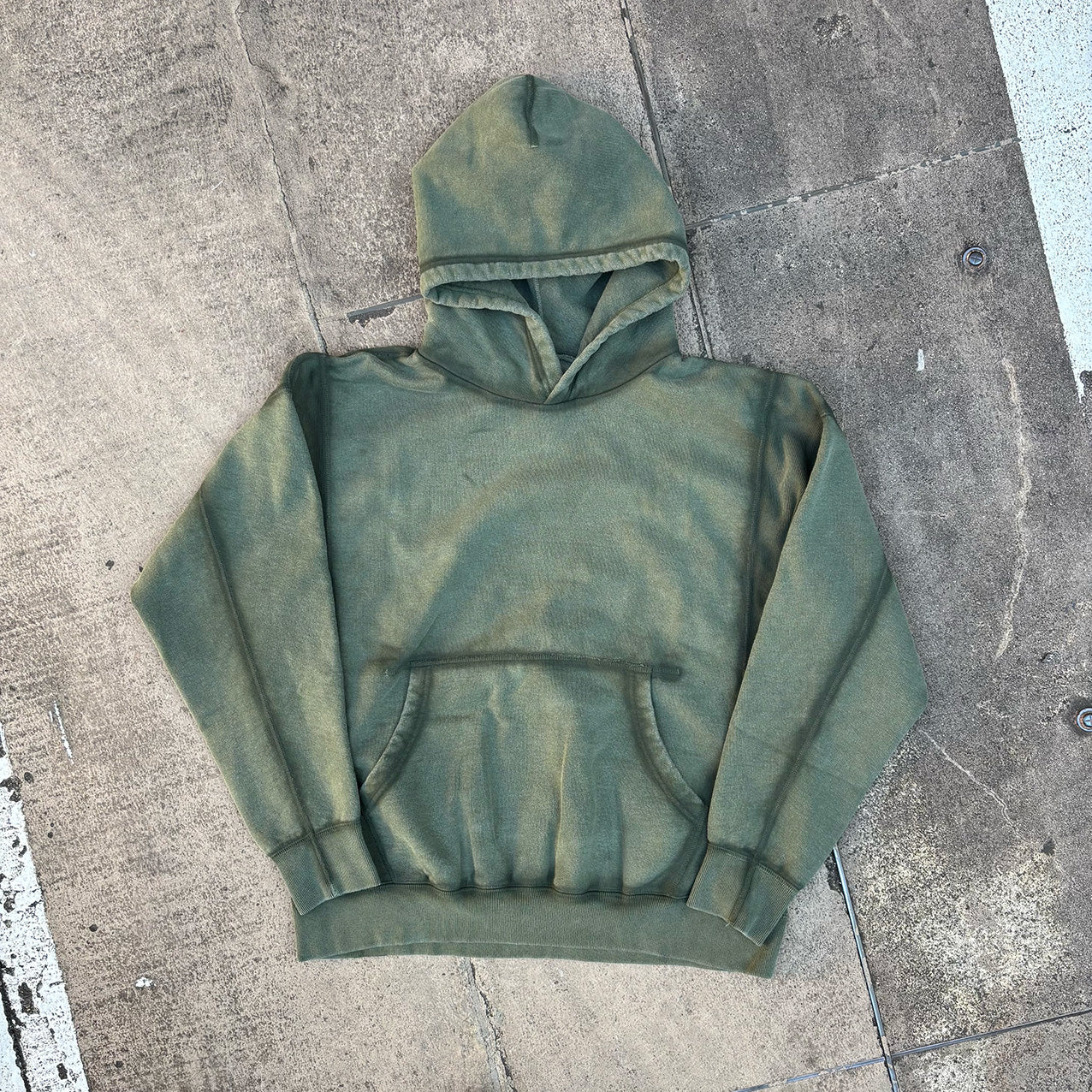 Hooded Sweat / THE / Seamline